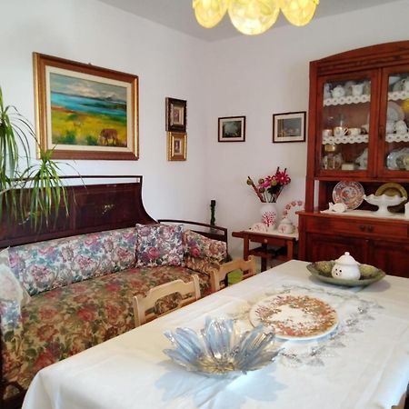 B&B Guest House Il Porto Vecchio Stintino Luaran gambar