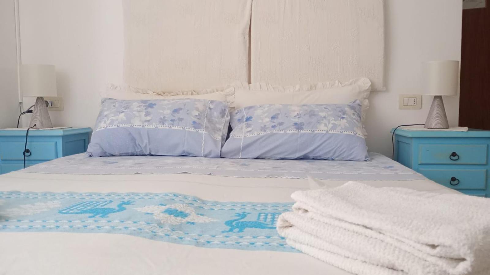 B&B Guest House Il Porto Vecchio Stintino Luaran gambar