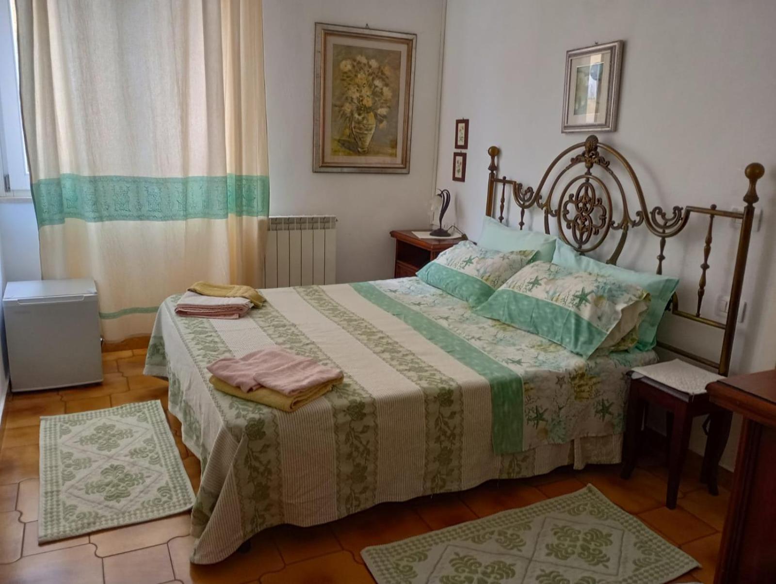 B&B Guest House Il Porto Vecchio Stintino Luaran gambar
