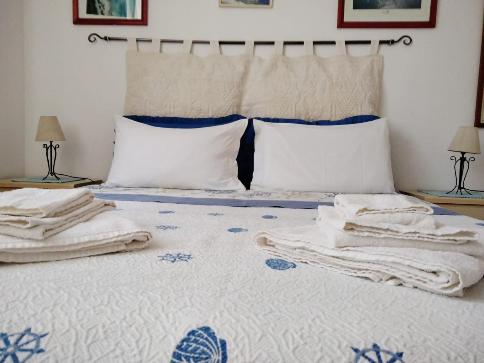 B&B Guest House Il Porto Vecchio Stintino Luaran gambar