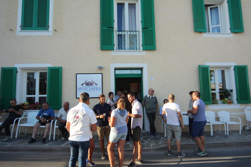 B&B Guest House Il Porto Vecchio Stintino Luaran gambar