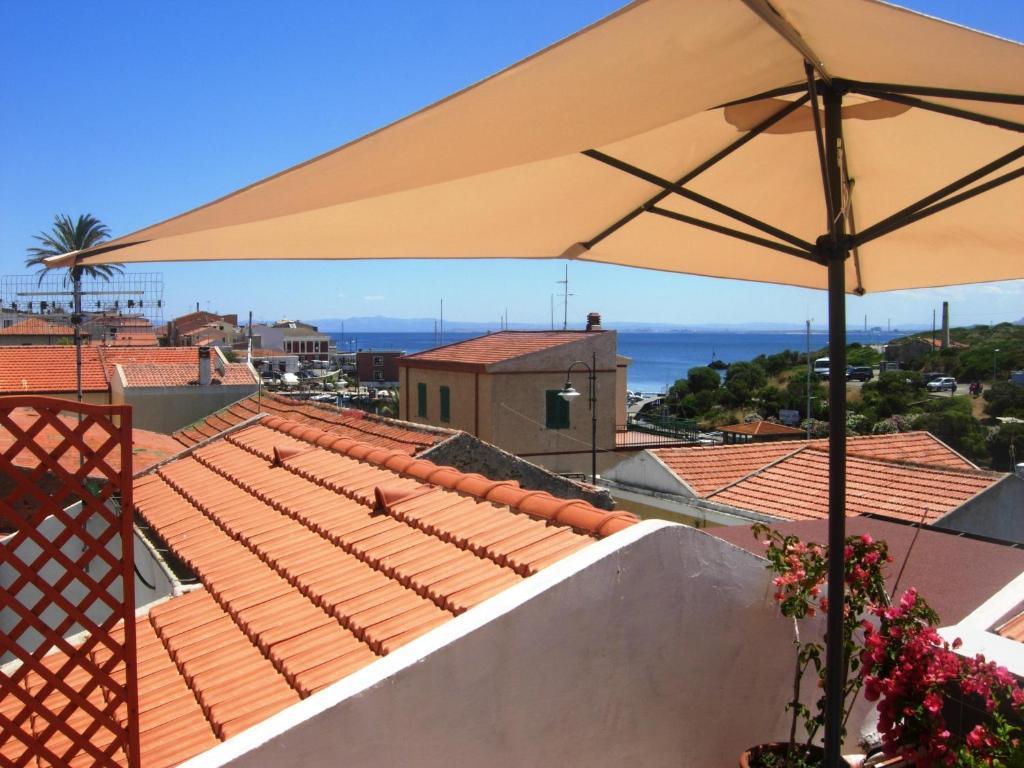 B&B Guest House Il Porto Vecchio Stintino Luaran gambar